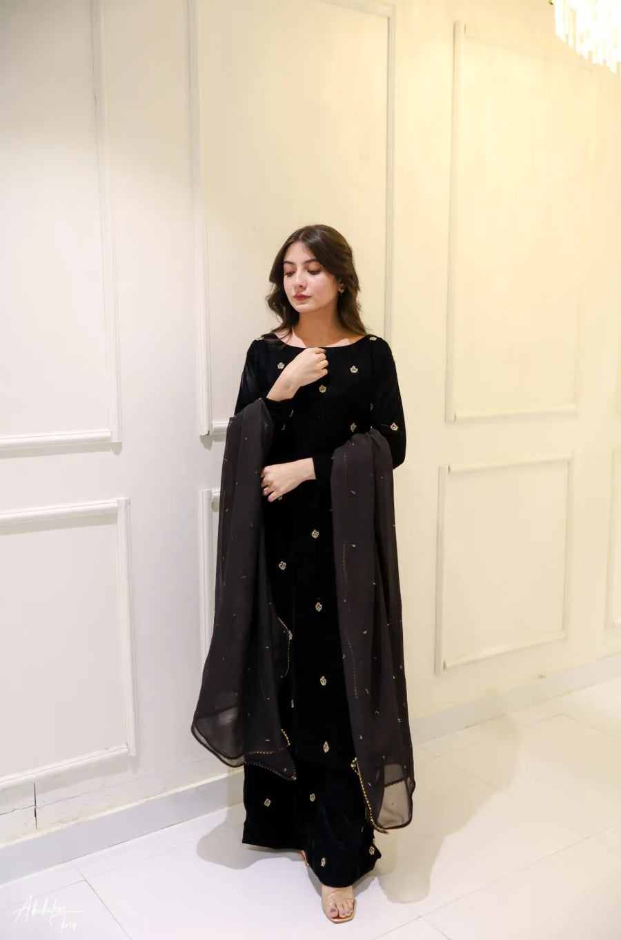 NOIR — Black Velvet Luxury